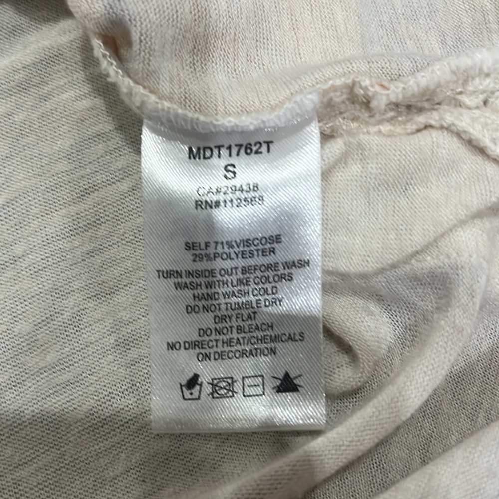 Miss Me Orange and Cream Relaxed Blouse - Picture 4 of 6